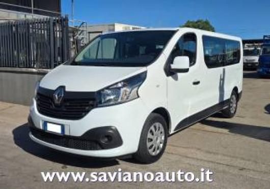 usato RENAULT Trafic