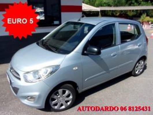 i10