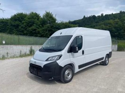 Km 0 TOYOTA Proace Max
