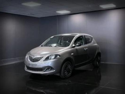 usato LANCIA Ypsilon