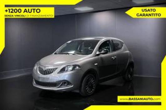 usato LANCIA Ypsilon