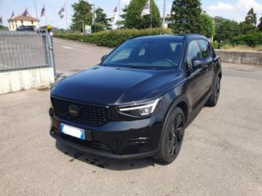 XC40