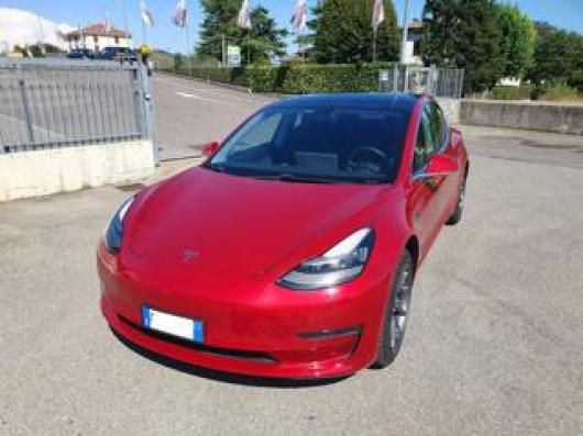 usato TESLA Model 3