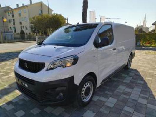 Km 0 PEUGEOT Expert