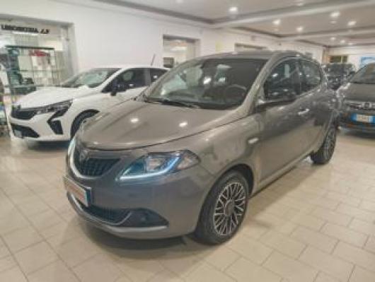 usato LANCIA Ypsilon