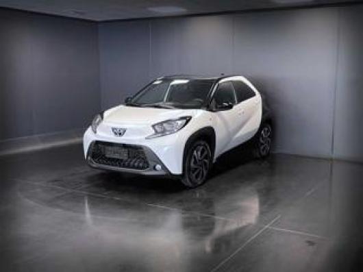 Km 0 TOYOTA Aygo X
