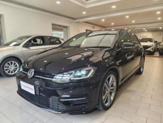 usato VOLKSWAGEN Golf