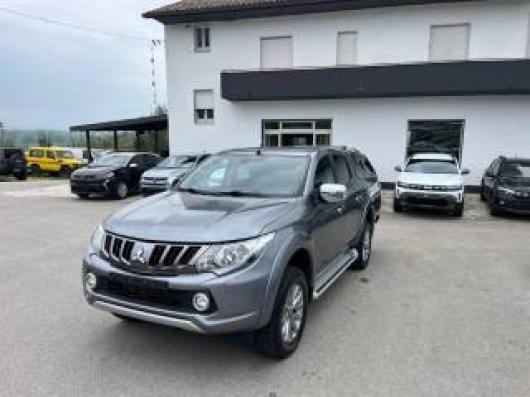 usato MITSUBISHI L200