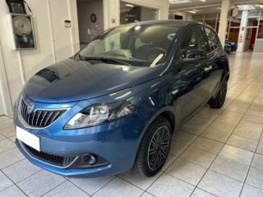 usato LANCIA Ypsilon