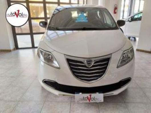 usato LANCIA Ypsilon