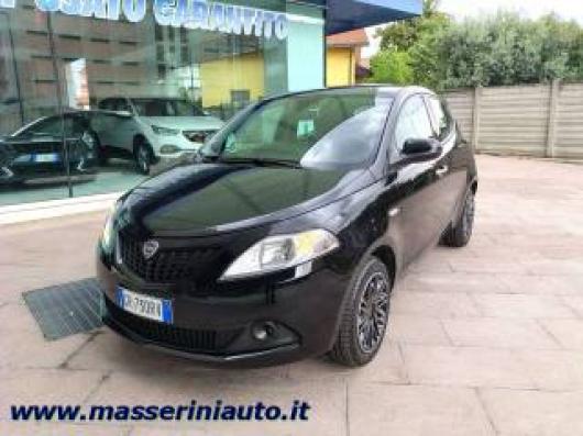 usato LANCIA Ypsilon
