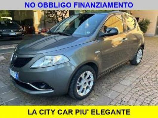 usato LANCIA Ypsilon