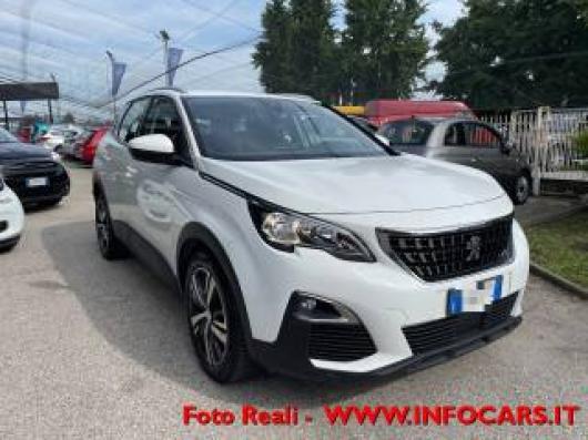 usato PEUGEOT 3008