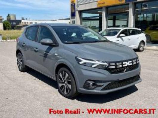 nuovo DACIA Sandero