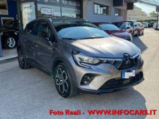 usato RENAULT Captur