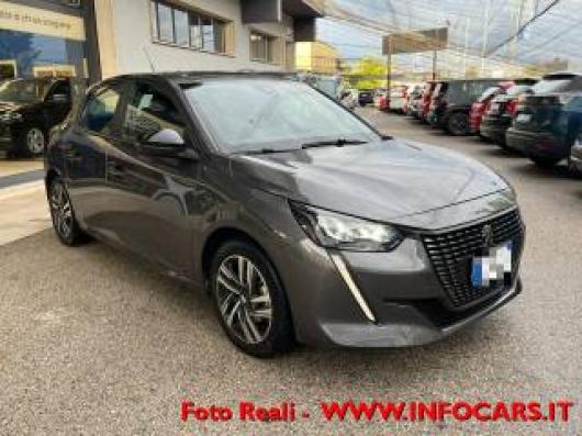 usato PEUGEOT 208