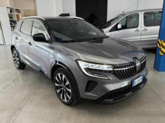 usato RENAULT Austral