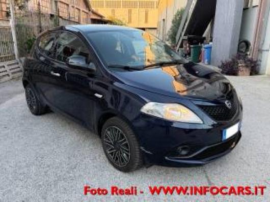 usato LANCIA Ypsilon