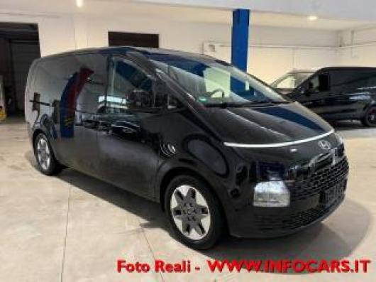 usato HYUNDAI Staria