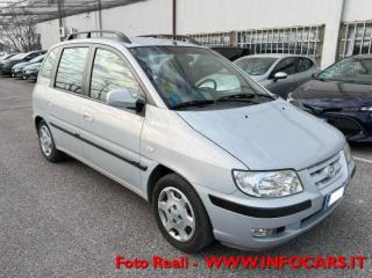 usato HYUNDAI Matrix