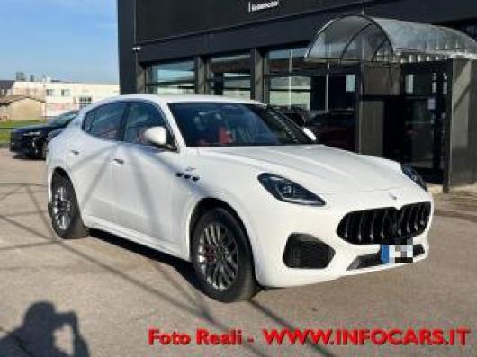 usato MASERATI Grecale