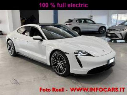 usato PORSCHE Taycan