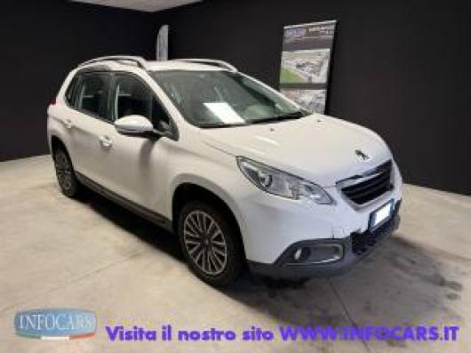 usato PEUGEOT 2008