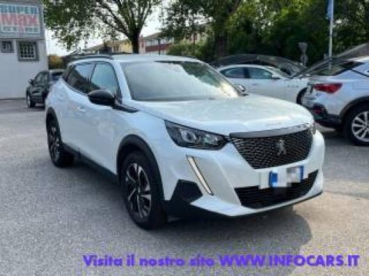 usato PEUGEOT 2008