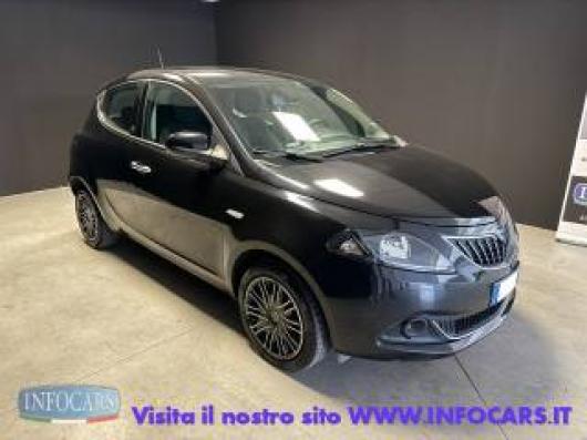 usato LANCIA Ypsilon
