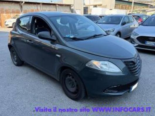 usato LANCIA Ypsilon