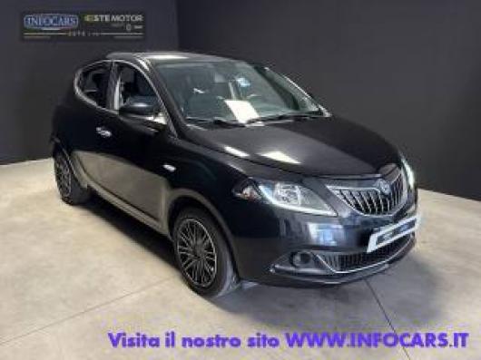 usato LANCIA Ypsilon