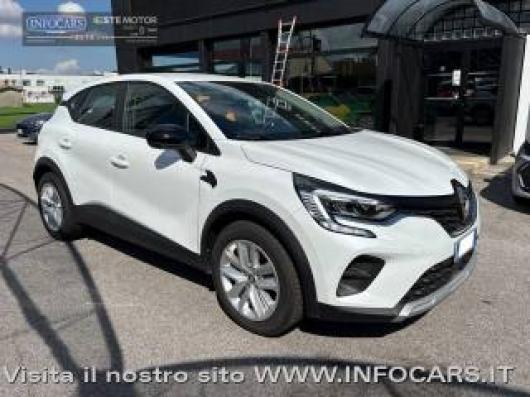 usato RENAULT Captur