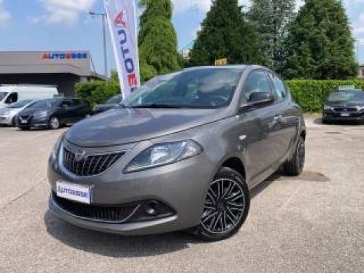 usato LANCIA Ypsilon