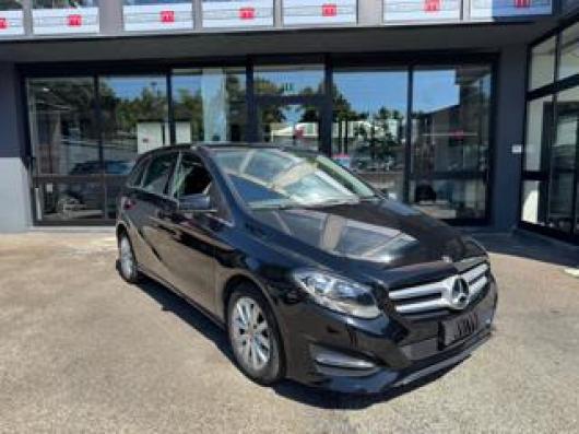usato MERCEDES B 180