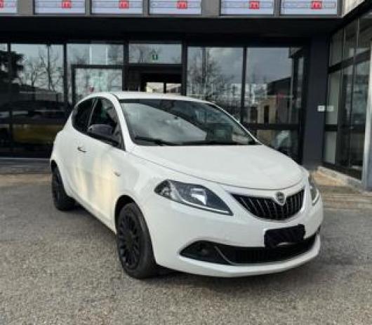 usato LANCIA Ypsilon