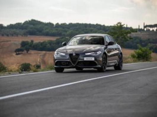 nuovo ALFA ROMEO Giulia