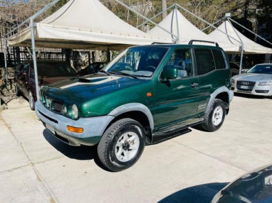 usato NISSAN Terrano II