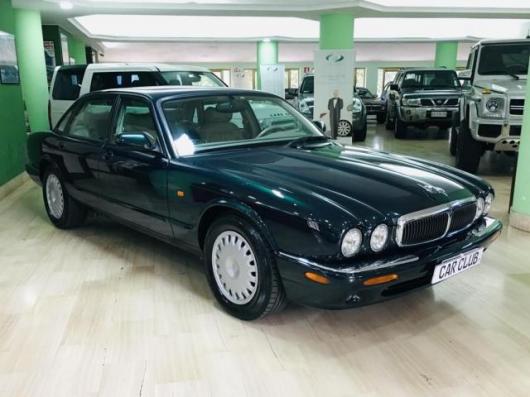 usato JAGUAR XJ8