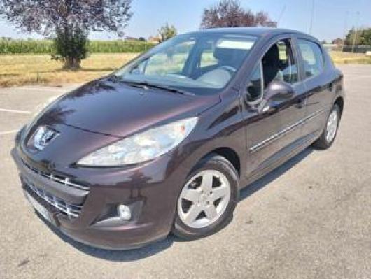 usato PEUGEOT 207
