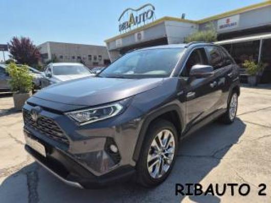 RAV 4
