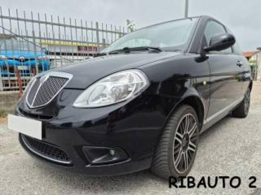 usato LANCIA Ypsilon