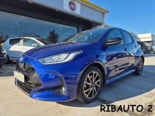 usato TOYOTA Yaris