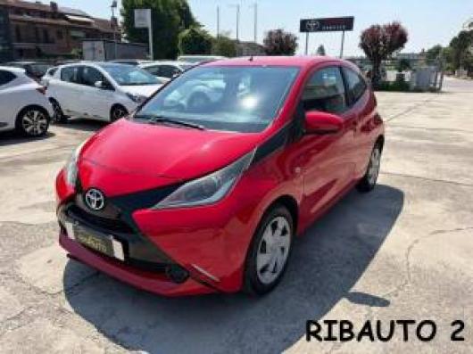 usato TOYOTA Aygo