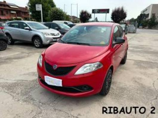 usato LANCIA Ypsilon