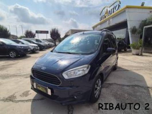 usato FORD Tourneo Courier