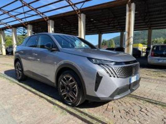 usato PEUGEOT 3008