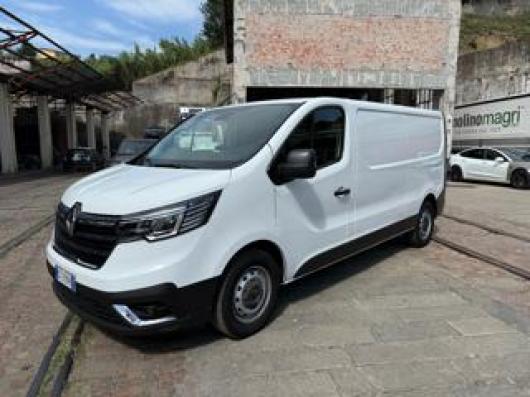 usato RENAULT Trafic