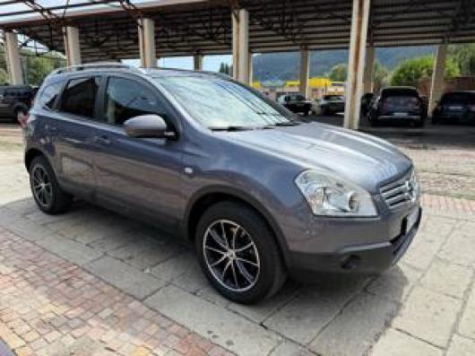 usato NISSAN Qashqai+2