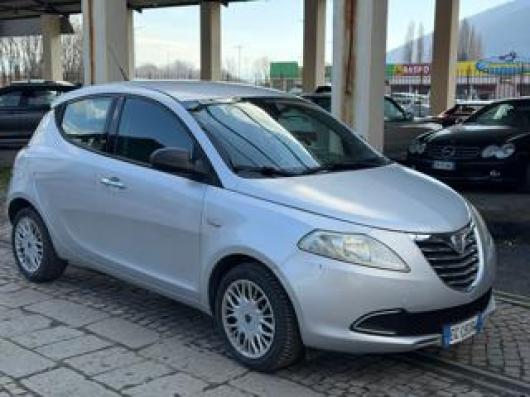 usato LANCIA Ypsilon