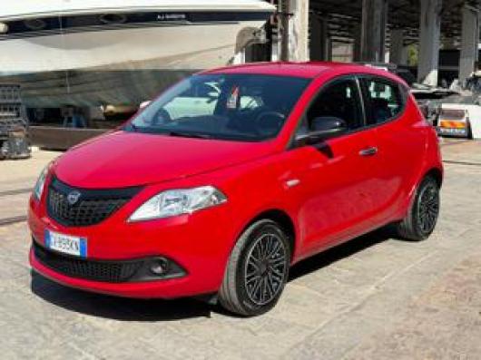 usato LANCIA Ypsilon
